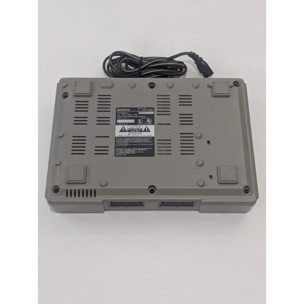 Sony‎ PlayStation 1 Game Console - Gray - SCHP-9001